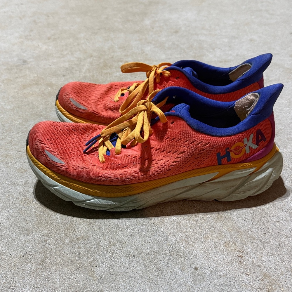 ❌SOLD❌ HOKA Clifton 8 Women’s 8.5B Running Shoes Coral Blue Cushioned Trainer - Picture 4 of 9